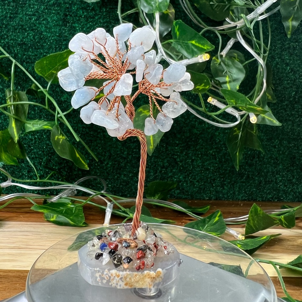 Aquamarine nature crystal chips